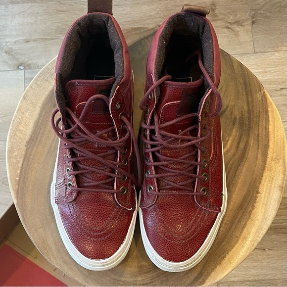 VANS High Tops Sk8-Hi MTE Size 8 Women - Picture 3 of 8